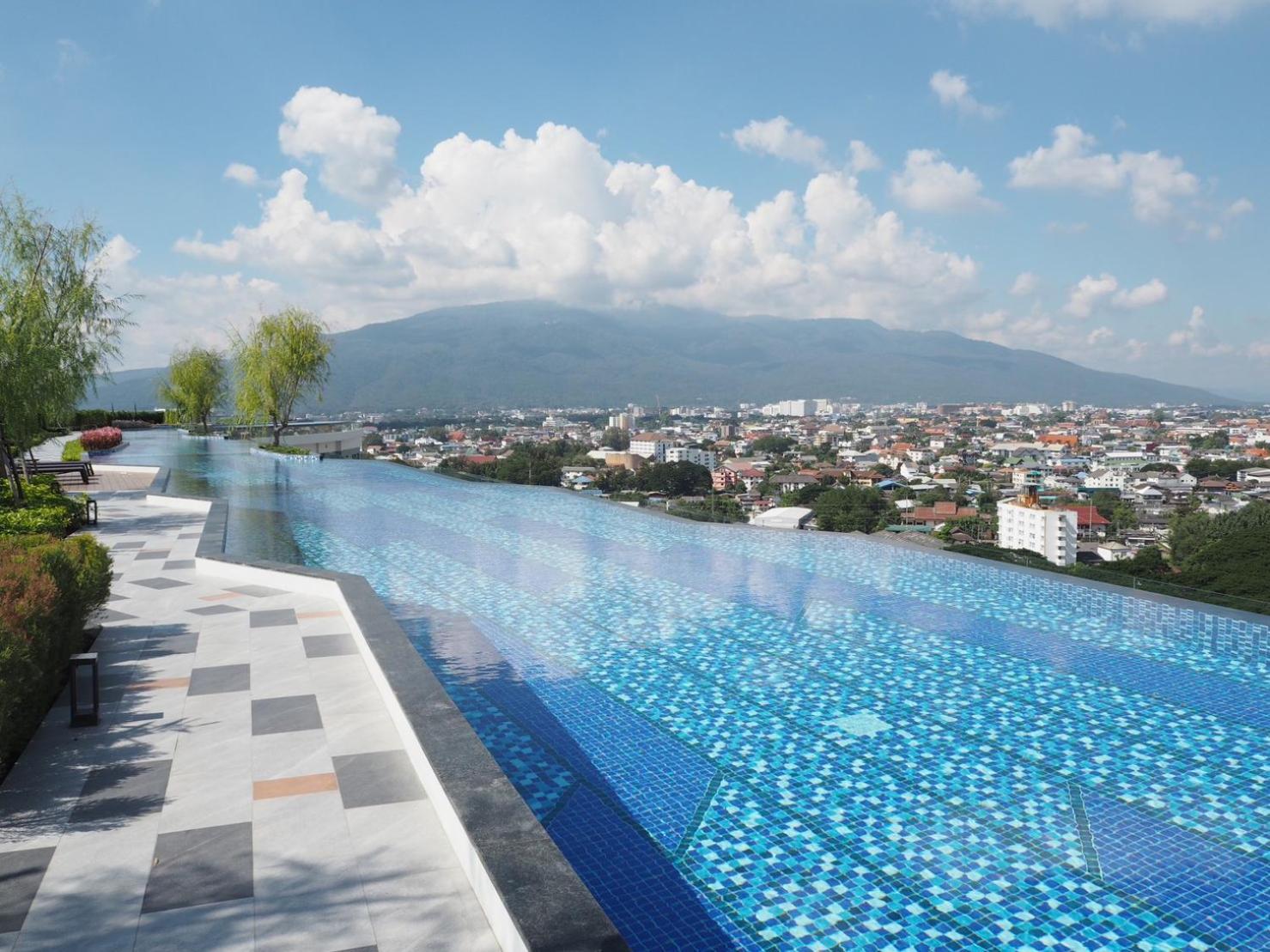Luxury Condo Astra Sky River Condo Chiang Mai Bagian luar foto