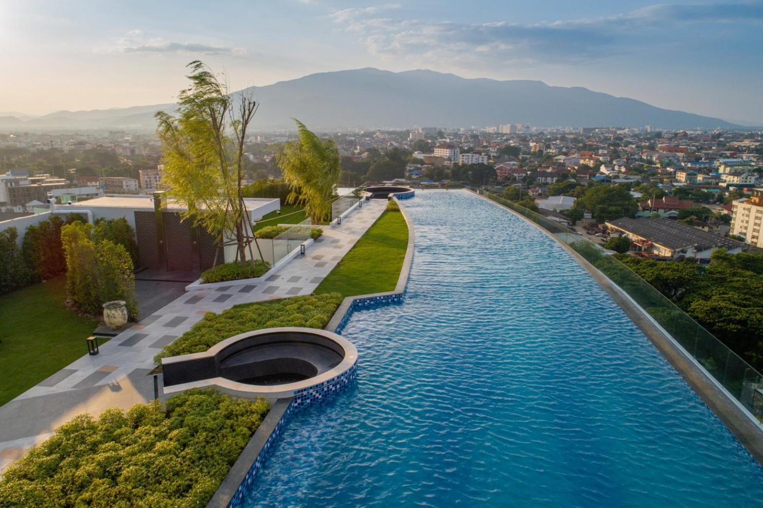 Luxury Condo Astra Sky River Condo Chiang Mai Bagian luar foto
